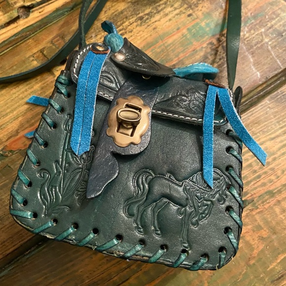 Vintage Made In Mexico Turquoise Leather Mini Saddle Stamped Crossbody Bag - Picture 12 of 12
